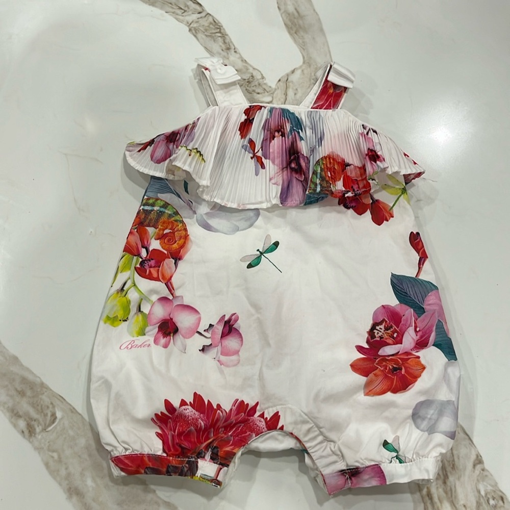 Gorgeous white floral print cotton infant girls snap leg romper from Ted Baker